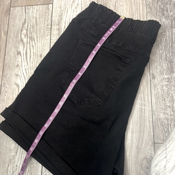 SHEIN Sexy Plus Paperbag Waist Roll Hem shorts - Picture 6 of 6